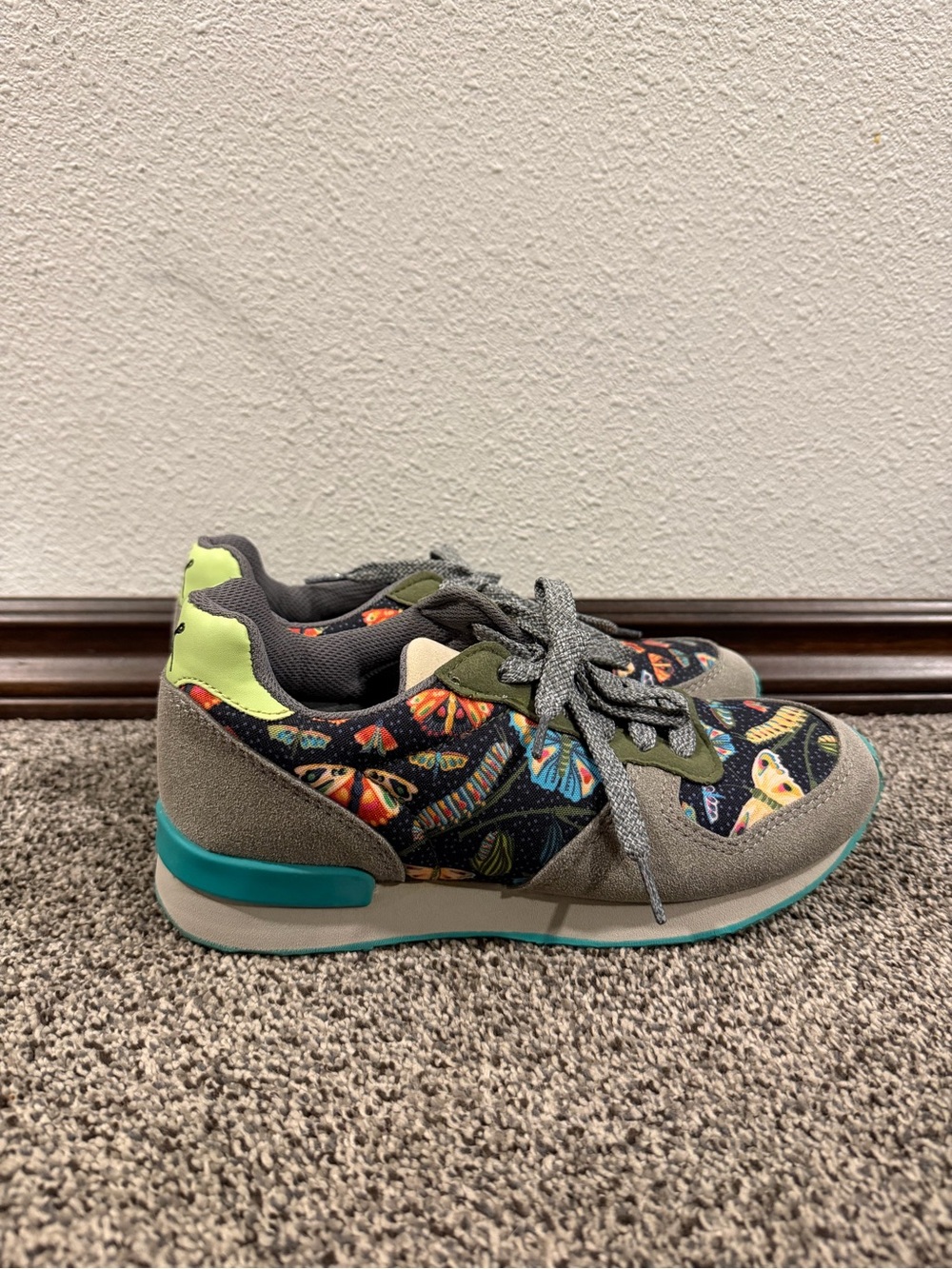 Inkkas Grey Butterfly Print Sneakers with Teal Accent